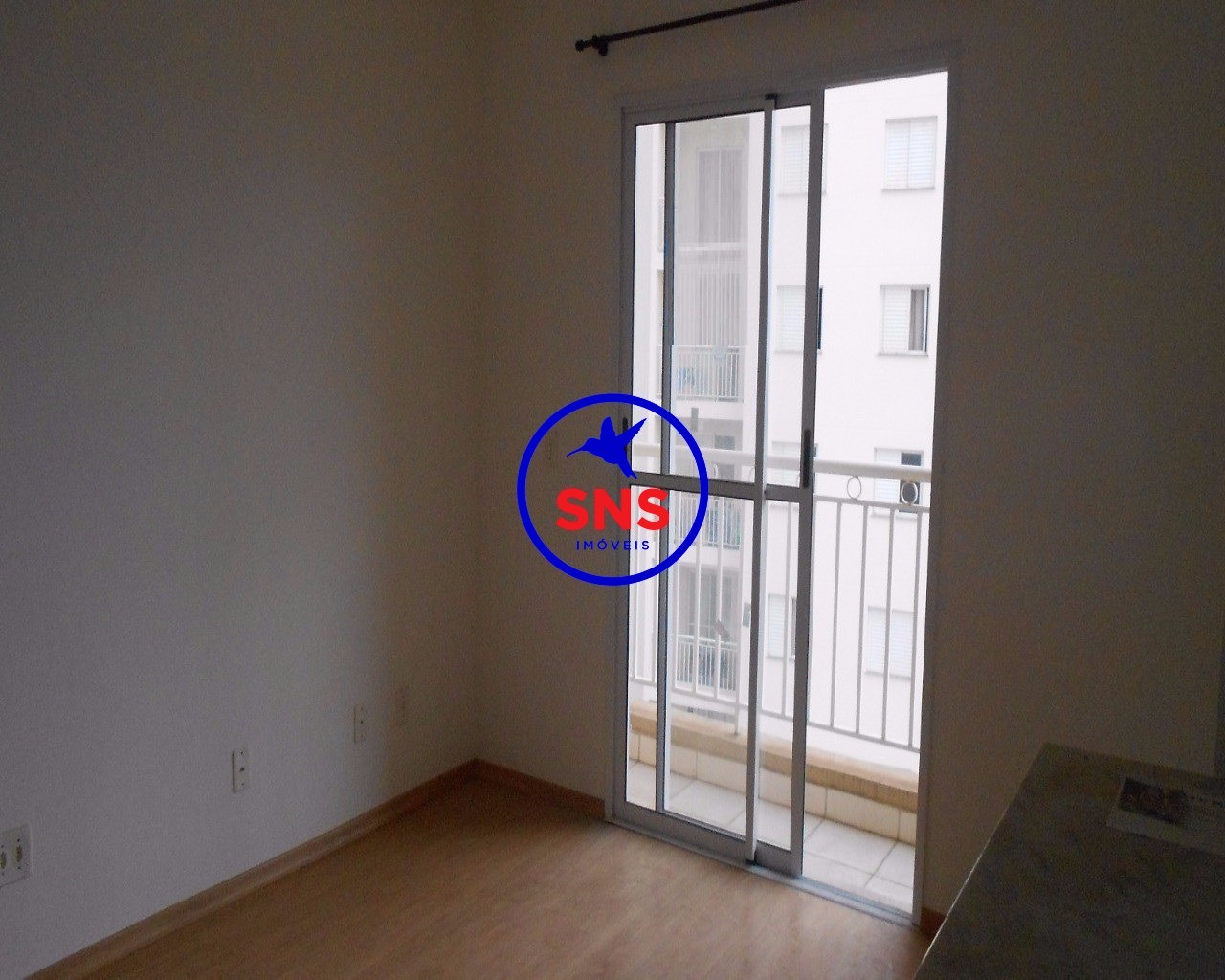 Apartamento à venda com 2 quartos, 60m² - Foto 2