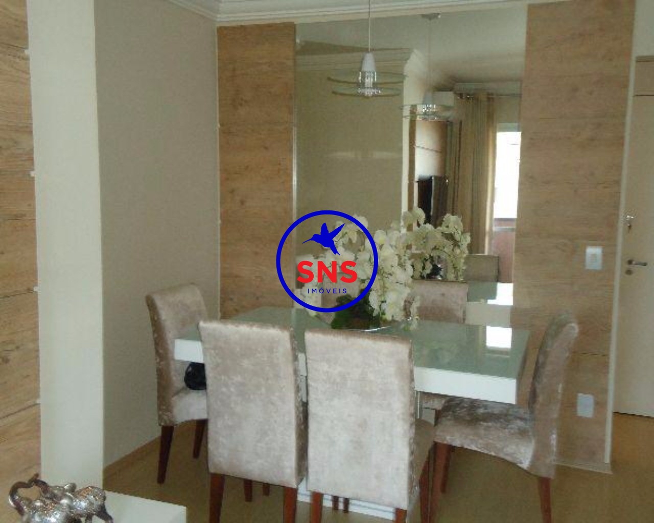 Apartamento à venda com 3 quartos, 80m² - Foto 1