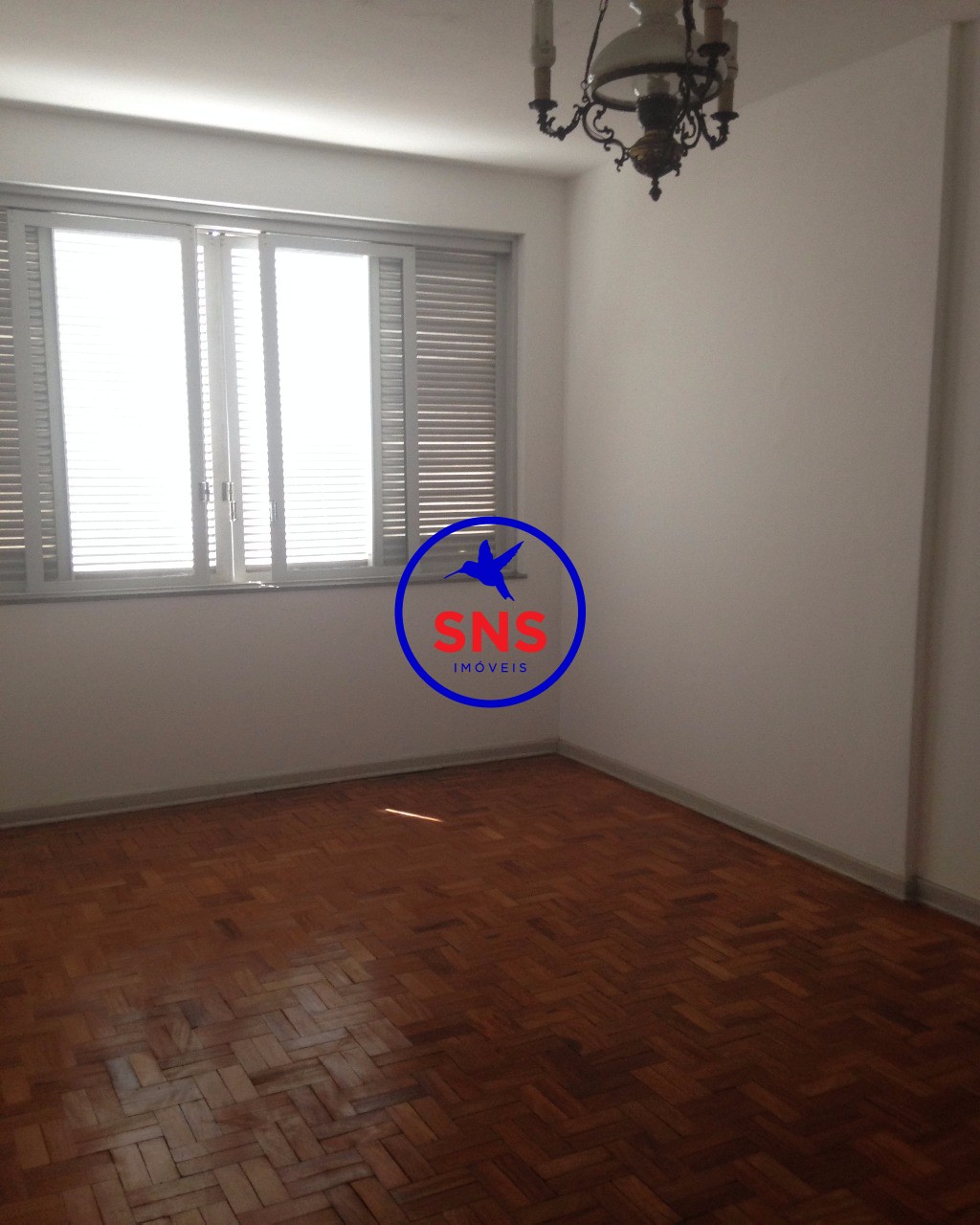 Apartamento à venda com 3 quartos, 170m² - Foto 4