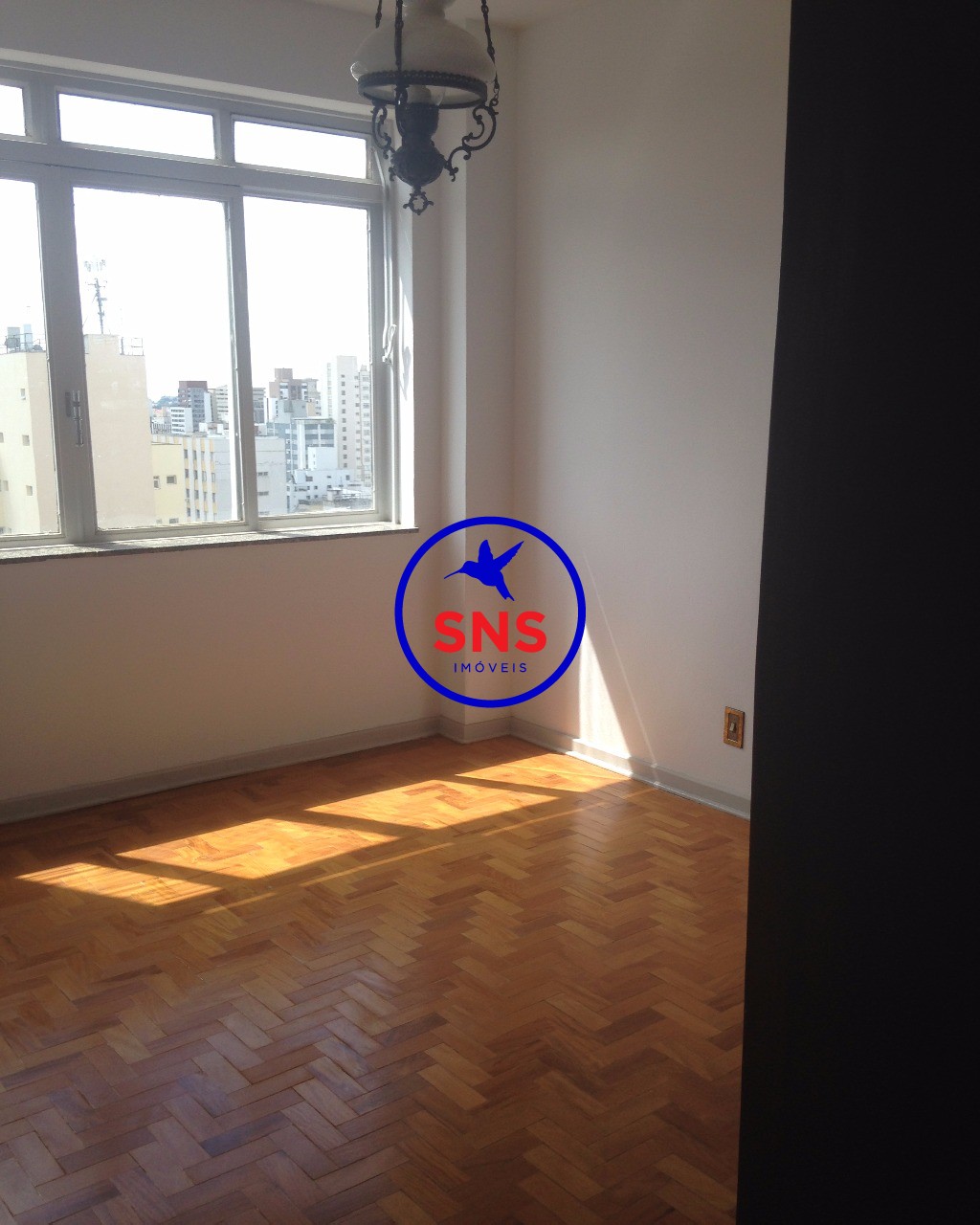 Apartamento à venda com 3 quartos, 170m² - Foto 7