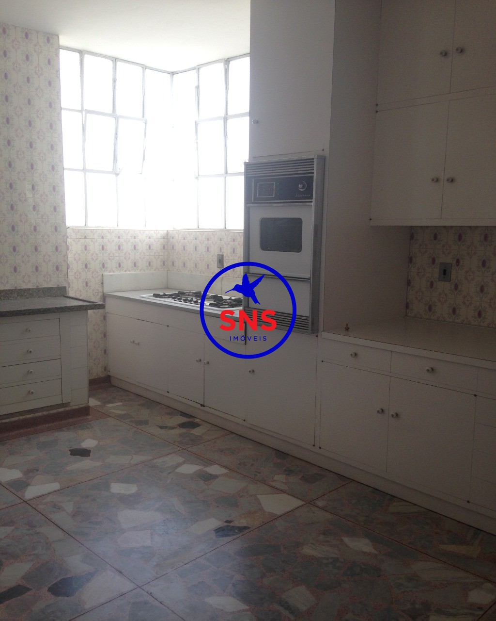 Apartamento à venda com 3 quartos, 170m² - Foto 19