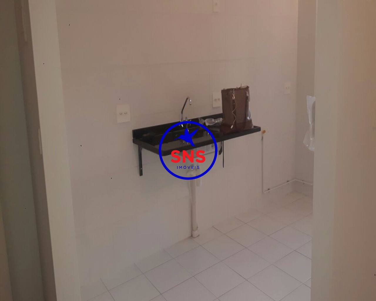 Apartamento à venda com 2 quartos, 66m² - Foto 4