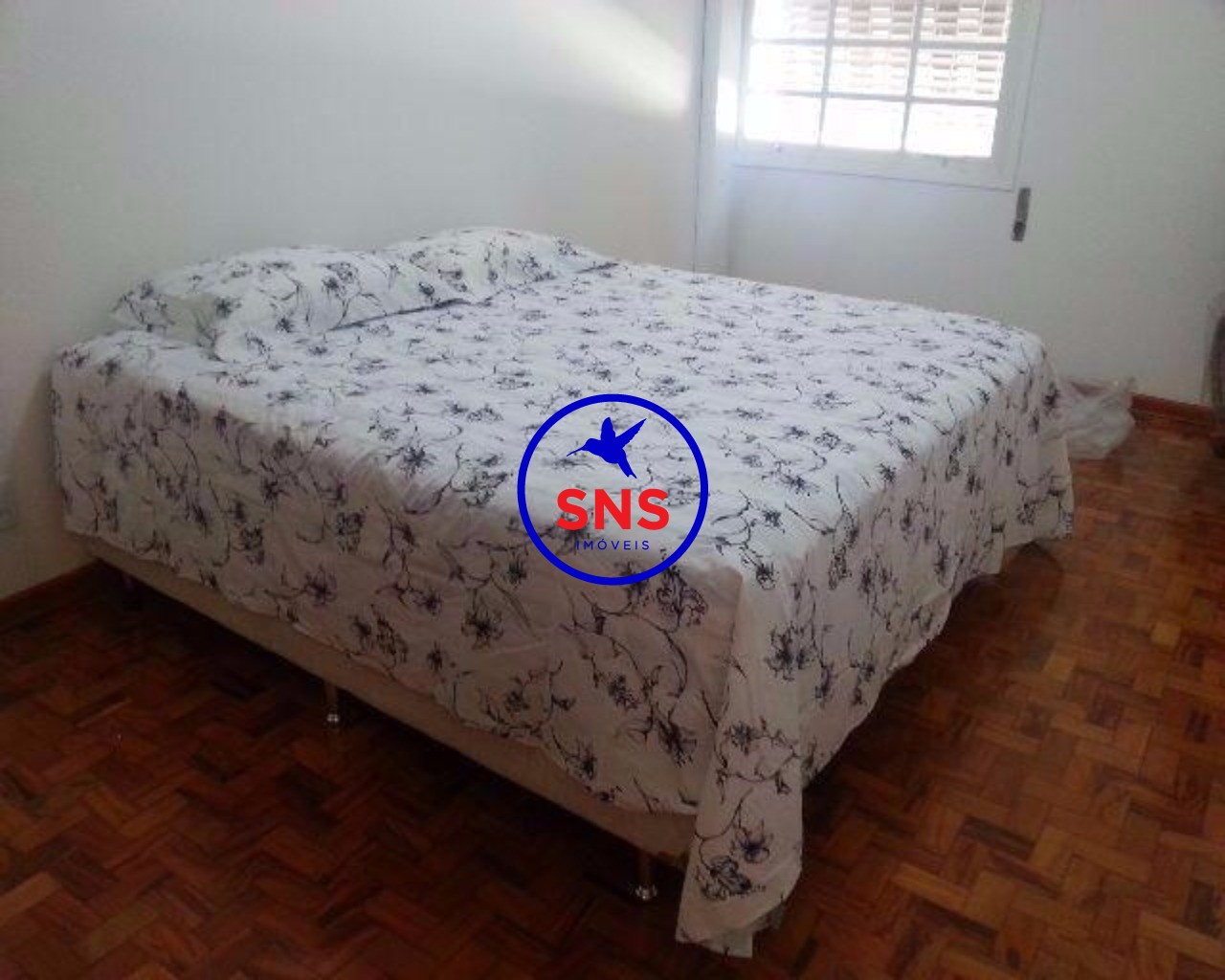 Apartamento à venda com 3 quartos, 200m² - Foto 3