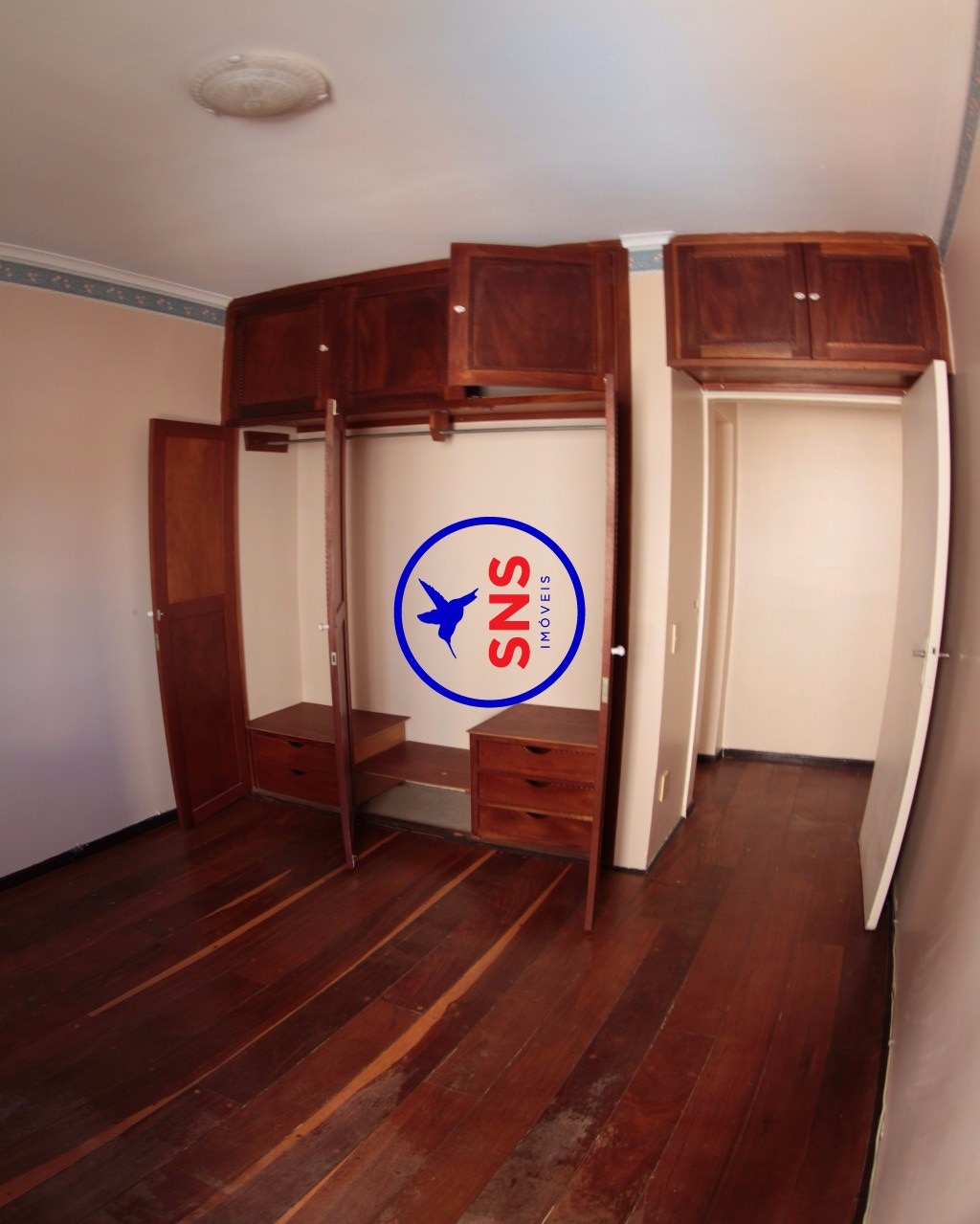 Apartamento à venda com 2 quartos, 75m² - Foto 8