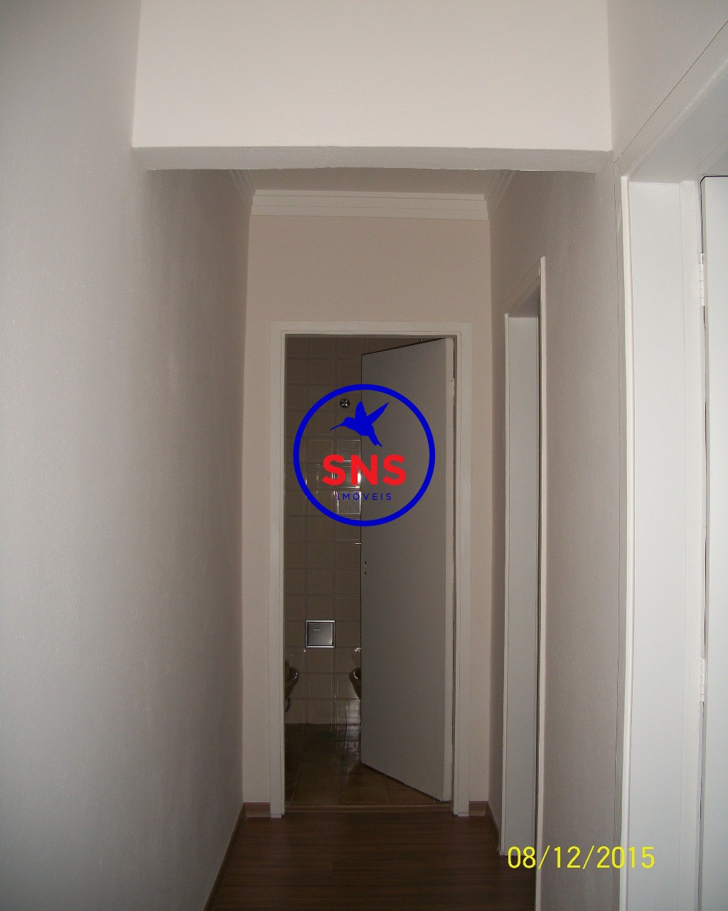 Apartamento à venda com 2 quartos, 75m² - Foto 2