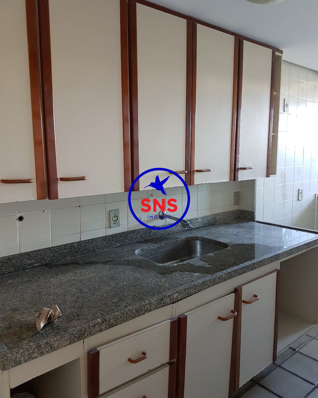 Apartamento à venda com 1 quarto, 82m² - Foto 2