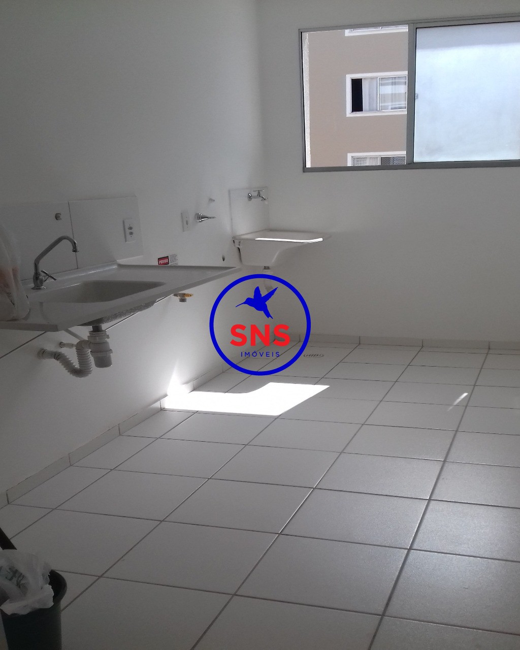 Apartamento à venda com 2 quartos, 44m² - Foto 4