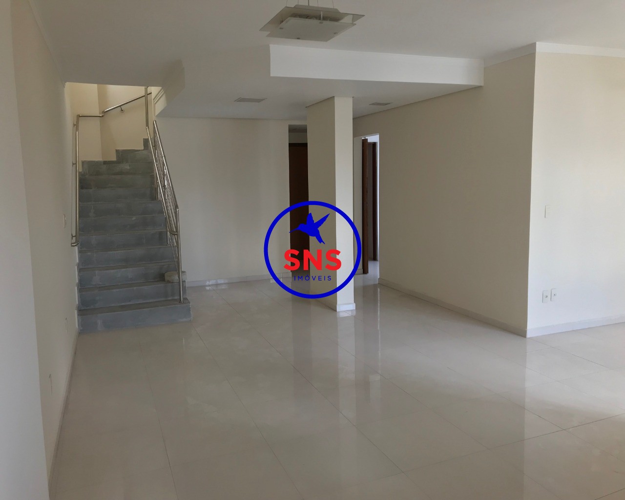 Cobertura à venda com 2 quartos, 130m² - Foto 1