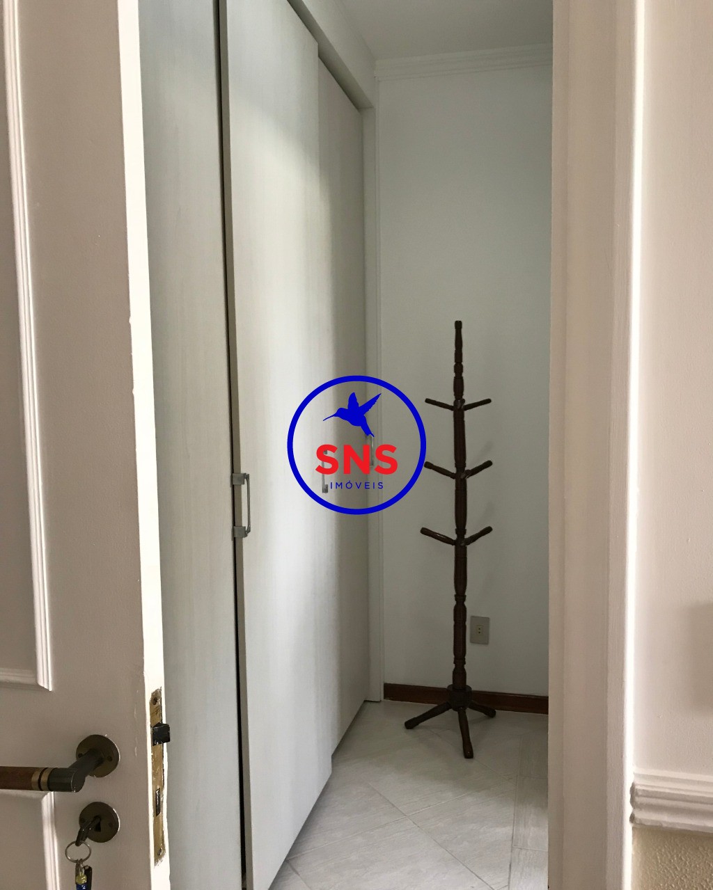 Apartamento à venda com 3 quartos, 137m² - Foto 18