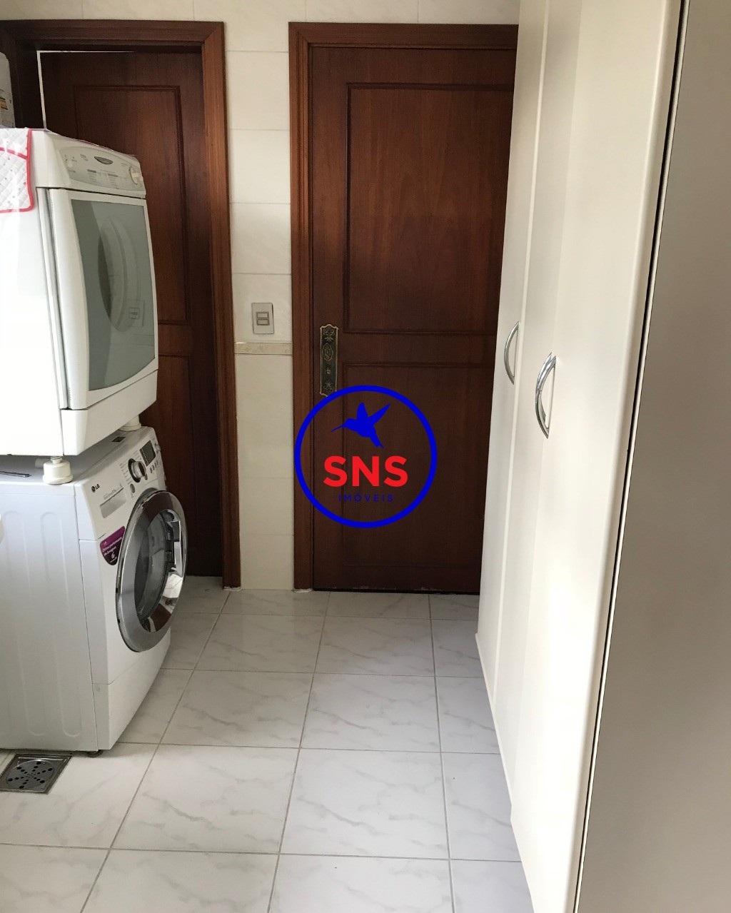 Apartamento à venda com 3 quartos, 137m² - Foto 25