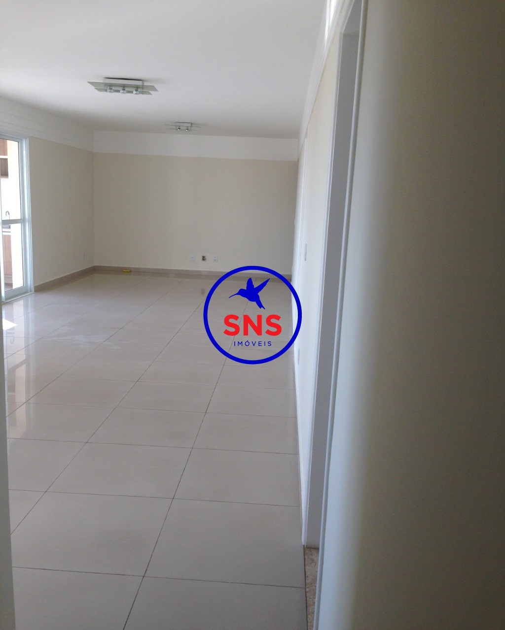 Apartamento à venda com 3 quartos, 111m² - Foto 8