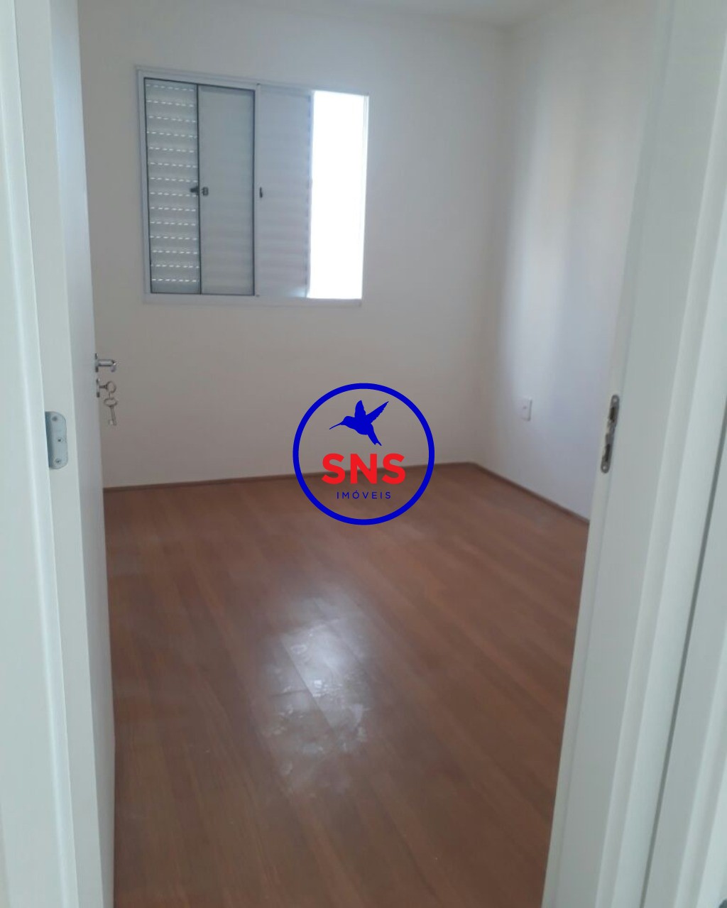 Apartamento à venda com 2 quartos, 70m² - Foto 2