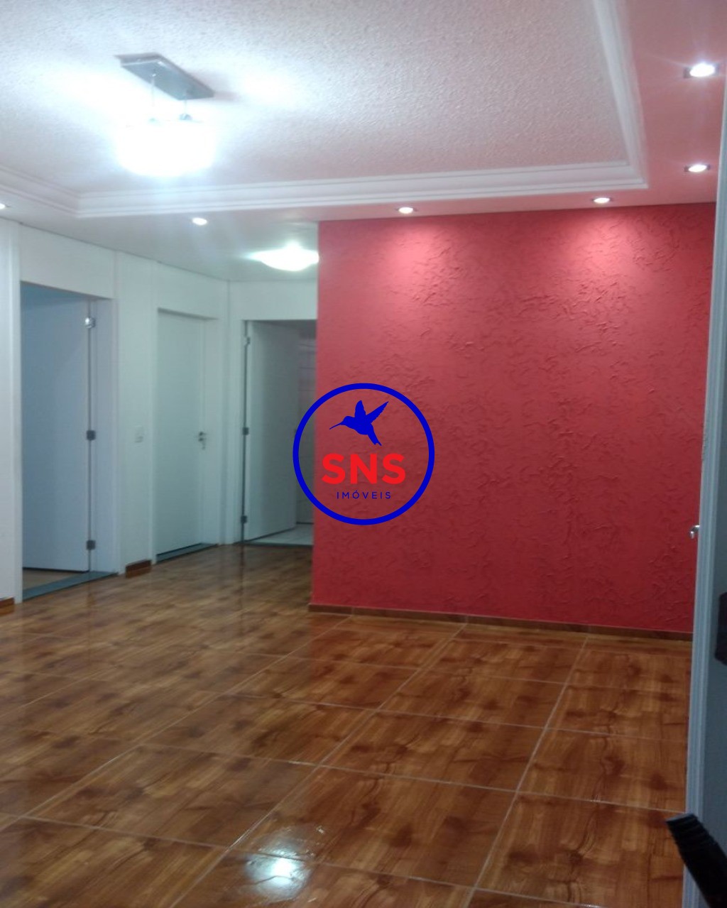 Apartamento à venda com 2 quartos, 70m² - Foto 1