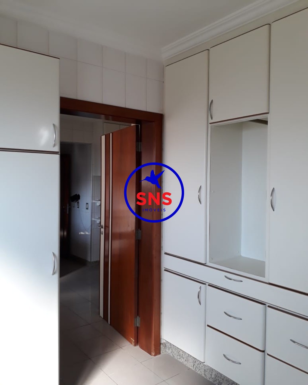 Apartamento à venda com 4 quartos, 220m² - Foto 16