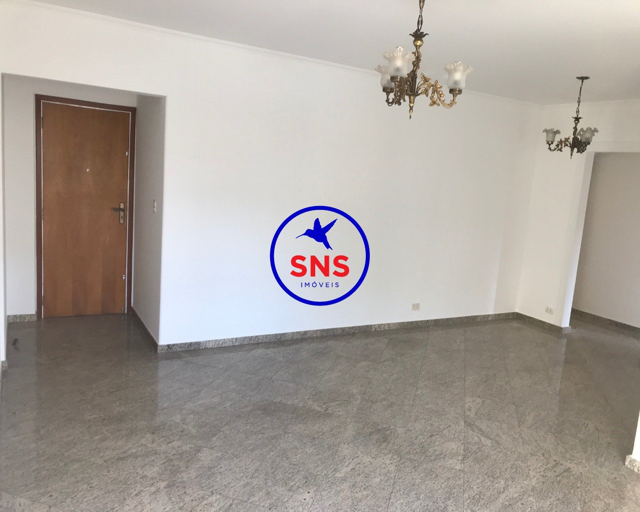 Apartamento à venda com 3 quartos, 160m² - Foto 4