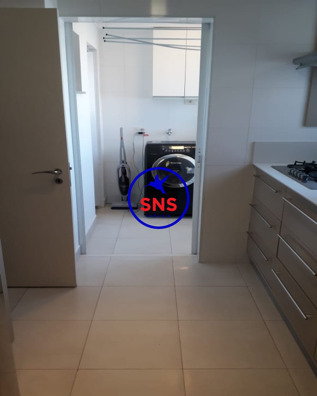 Apartamento à venda com 3 quartos, 100m² - Foto 11