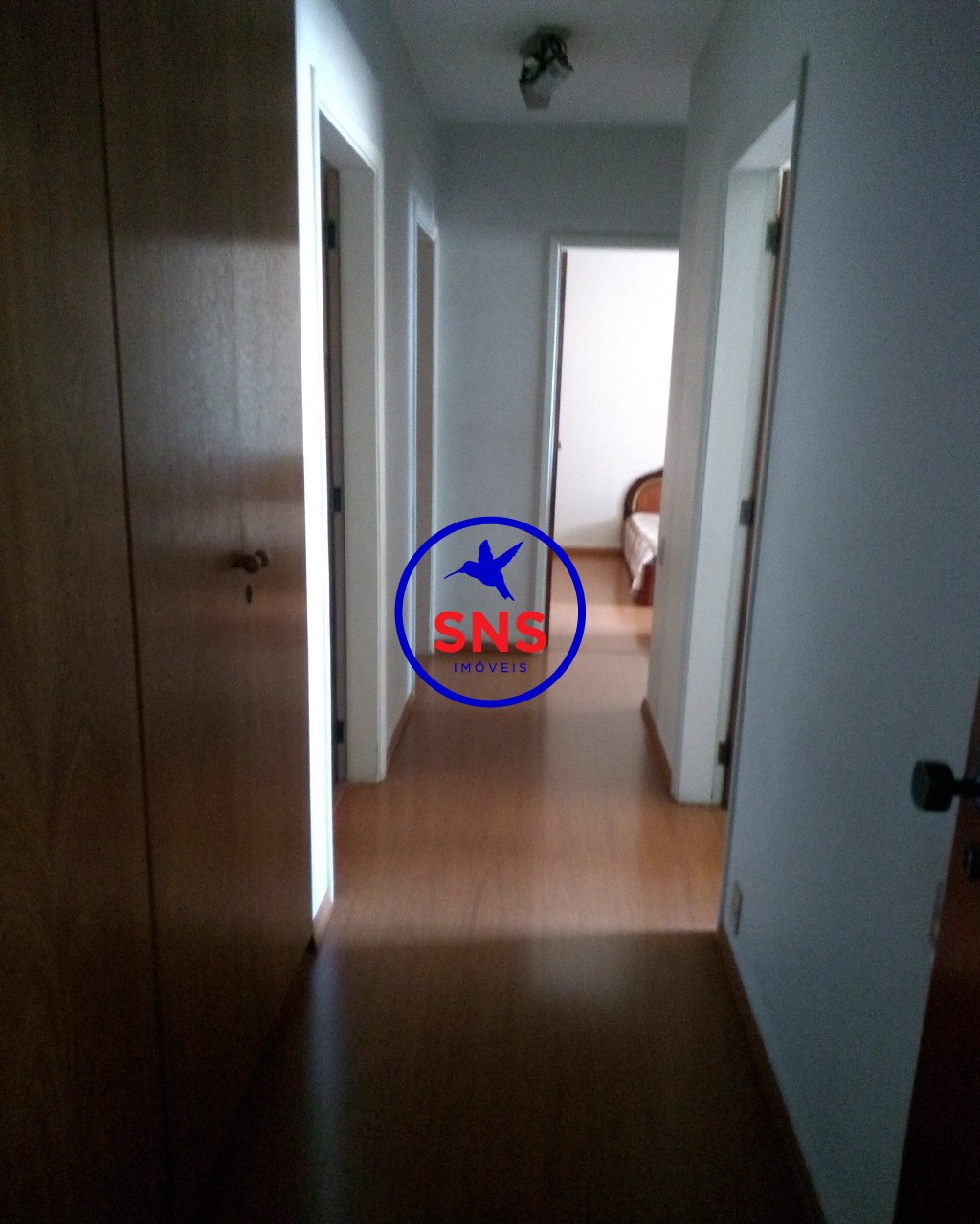 Apartamento à venda com 4 quartos, 160m² - Foto 2