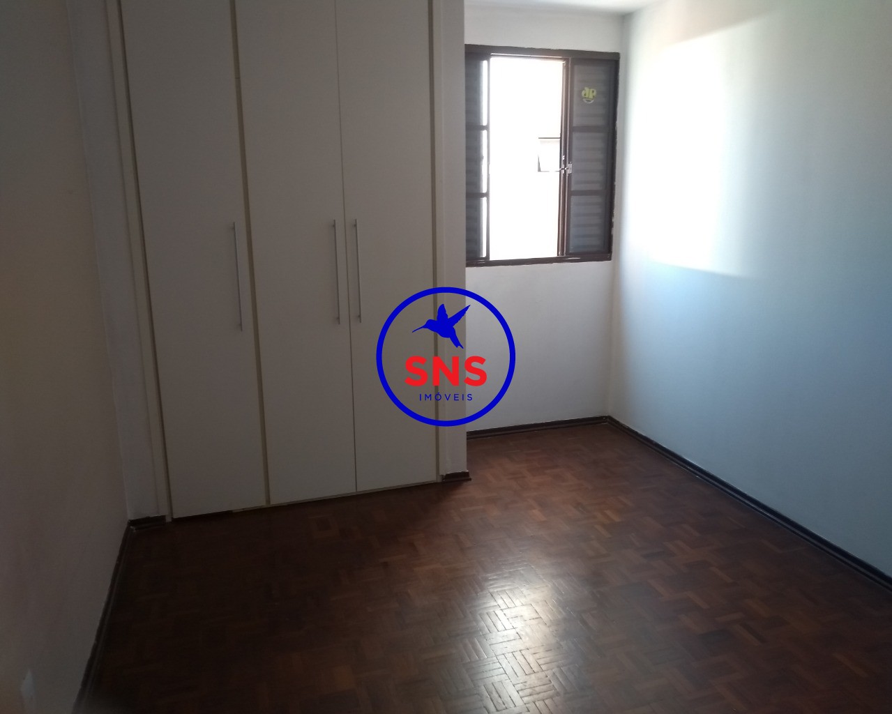 Apartamento à venda com 1 quarto, 54m² - Foto 4