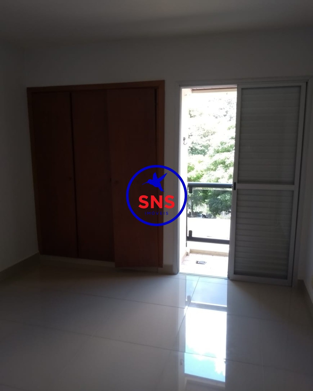 Apartamento à venda com 1 quarto, 64m² - Foto 2