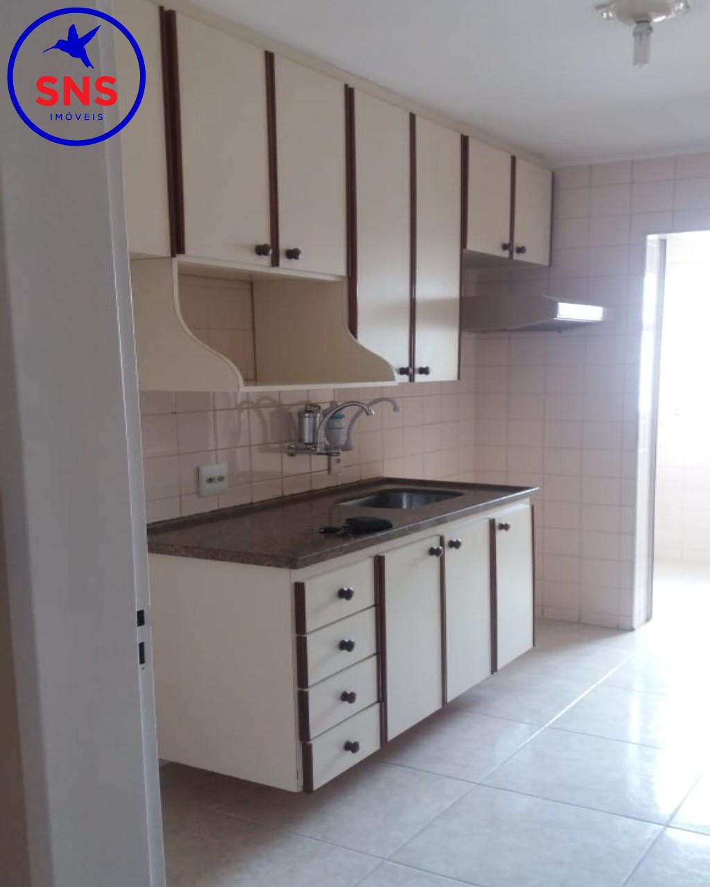 Apartamento à venda com 3 quartos, 64m² - Foto 3