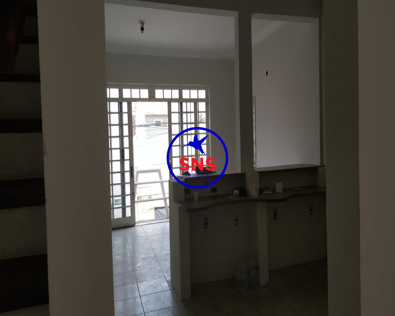 Casa à venda e aluguel com 2 quartos, 160m² - Foto 12