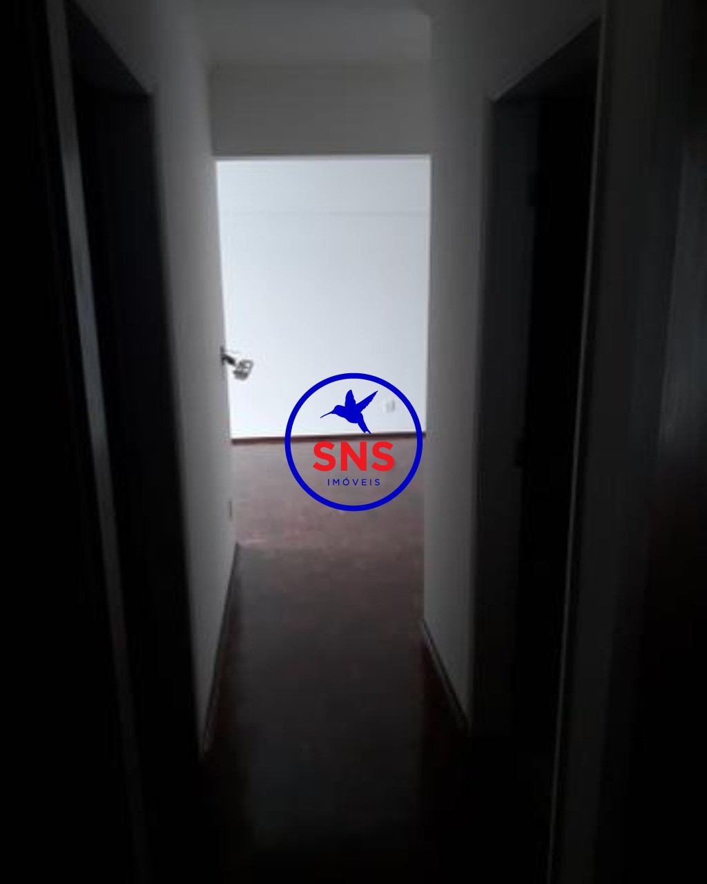 Apartamento à venda com 2 quartos, 78m² - Foto 2