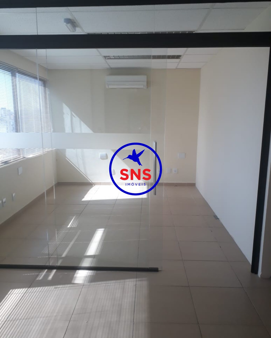 Conjunto Comercial-Sala para alugar, 250m² - Foto 13