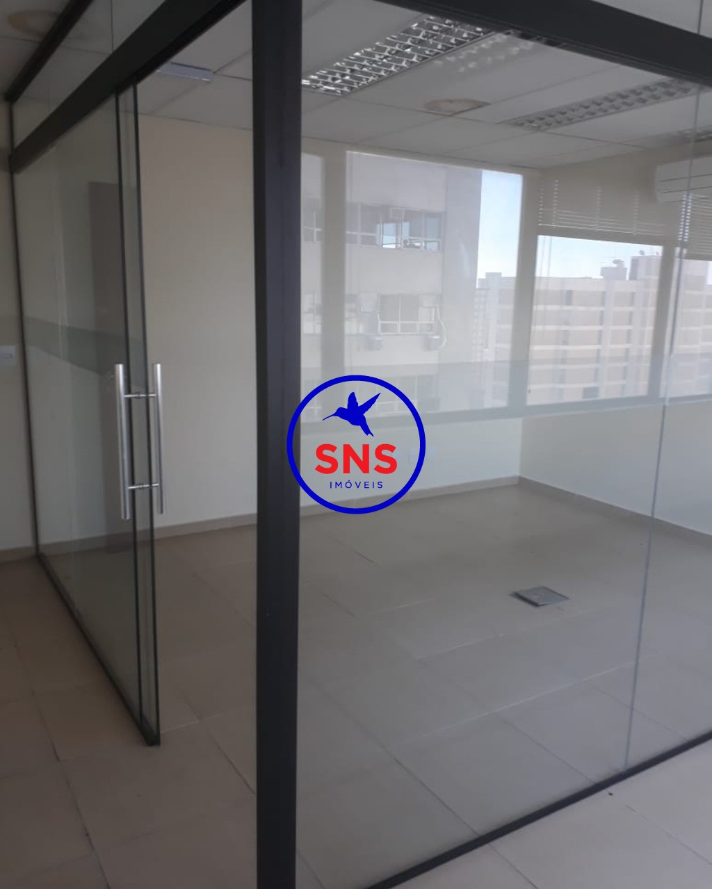 Conjunto Comercial-Sala para alugar, 250m² - Foto 18