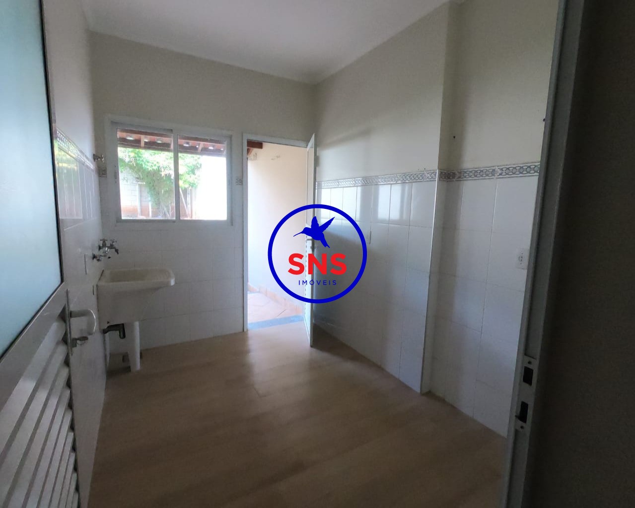 Casa à venda com 3 quartos, 306m² - Foto 11