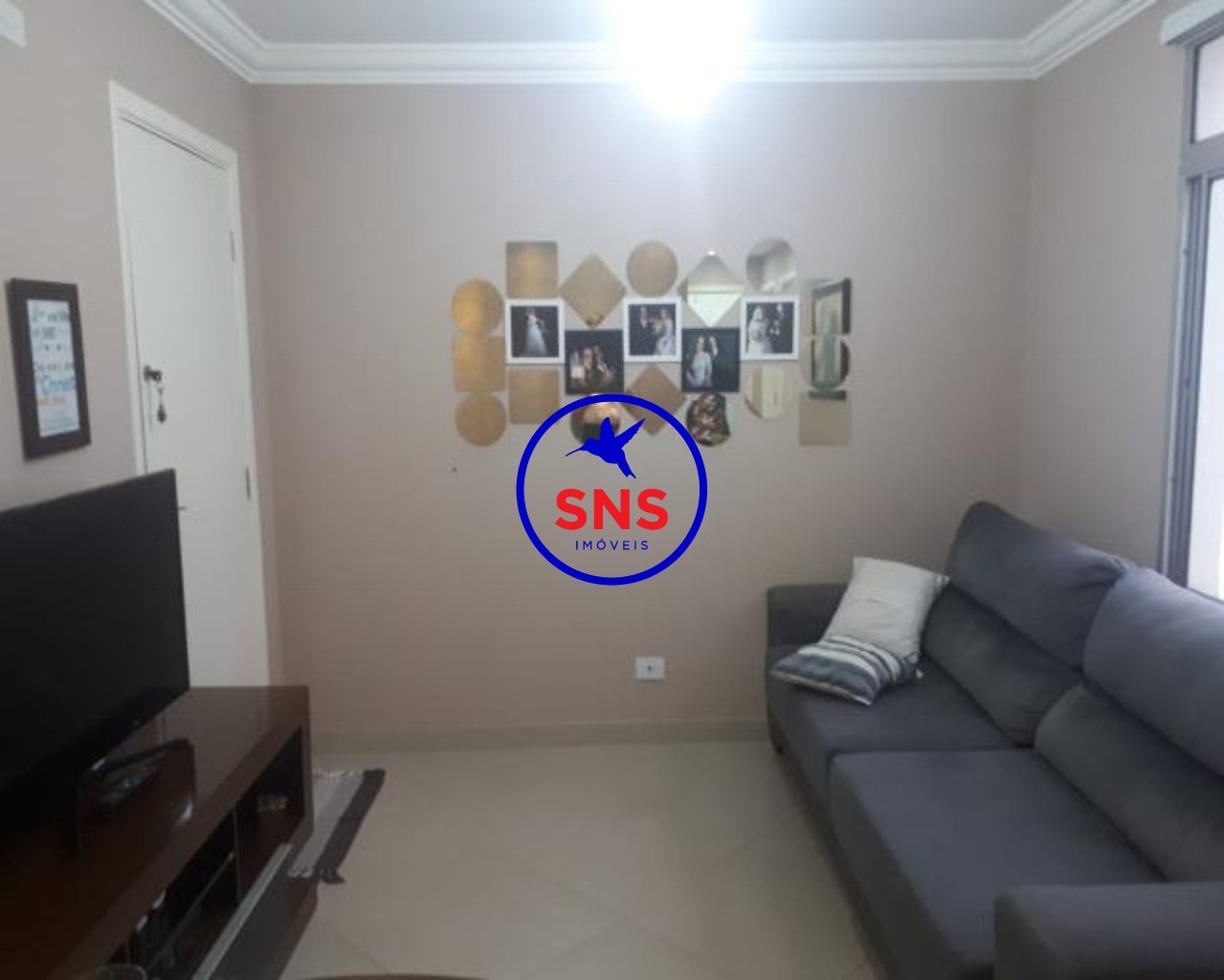 Apartamento à venda com 2 quartos, 60m² - Foto 2