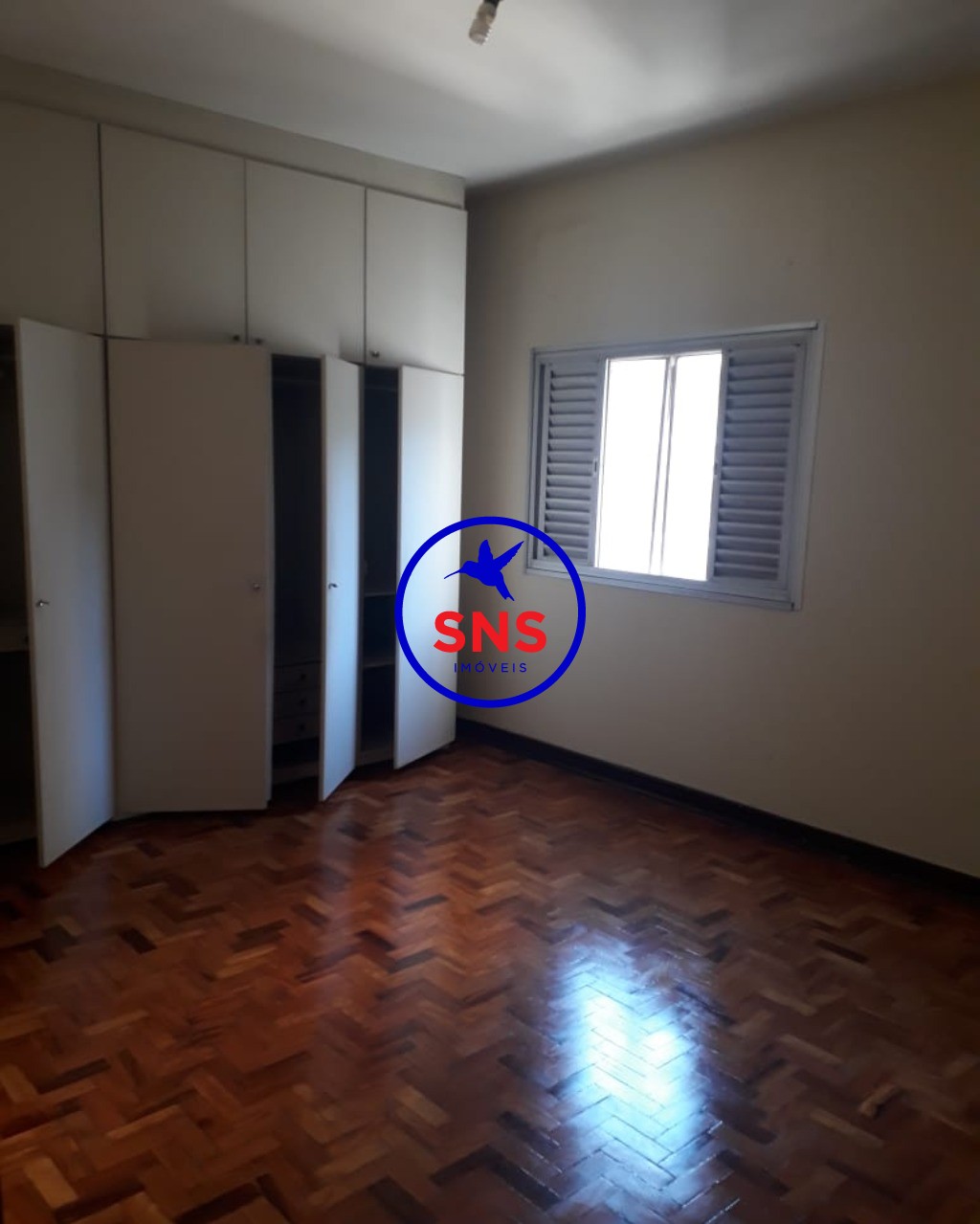 Apartamento à venda com 2 quartos, 76m² - Foto 4