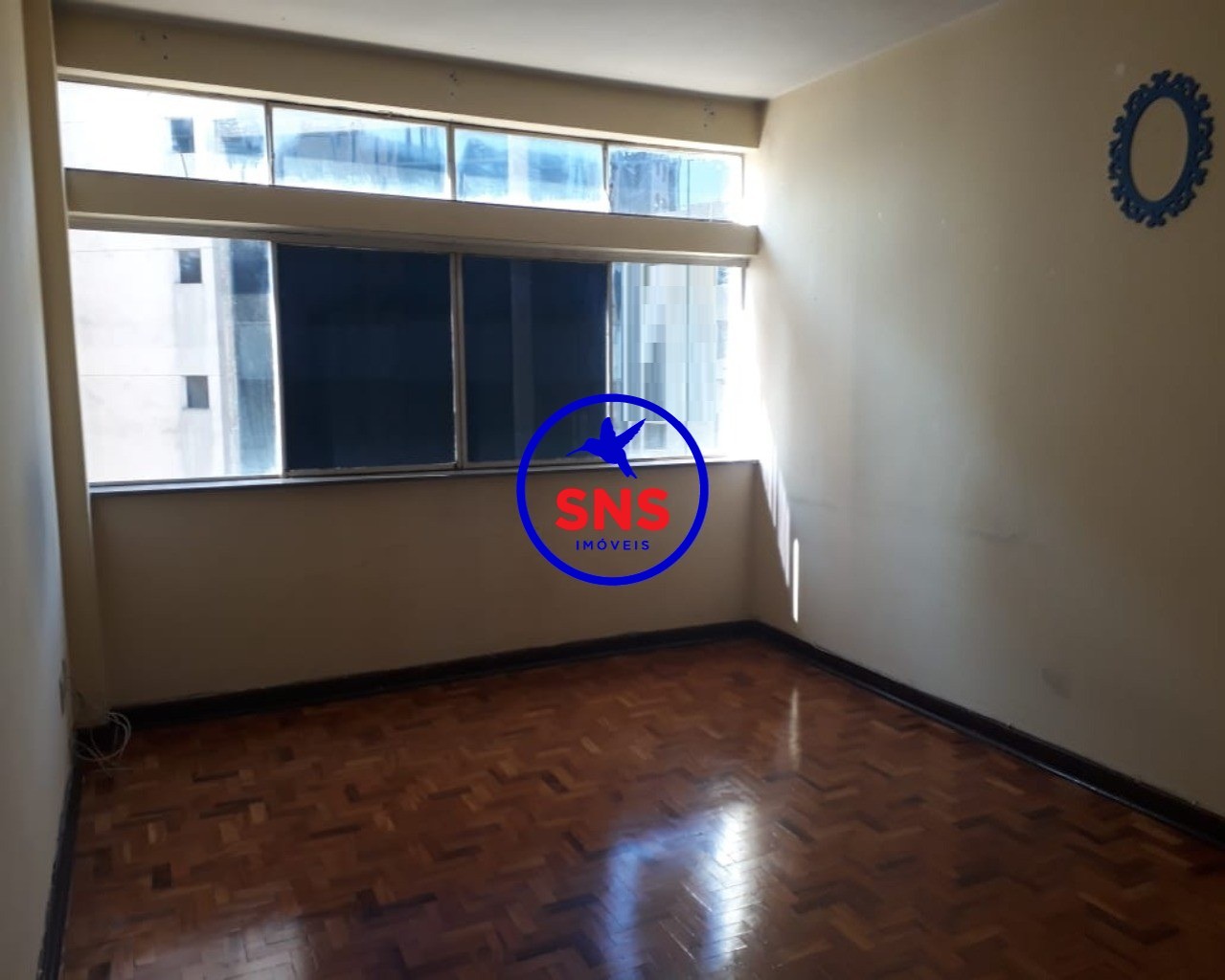 Apartamento à venda com 2 quartos, 76m² - Foto 1