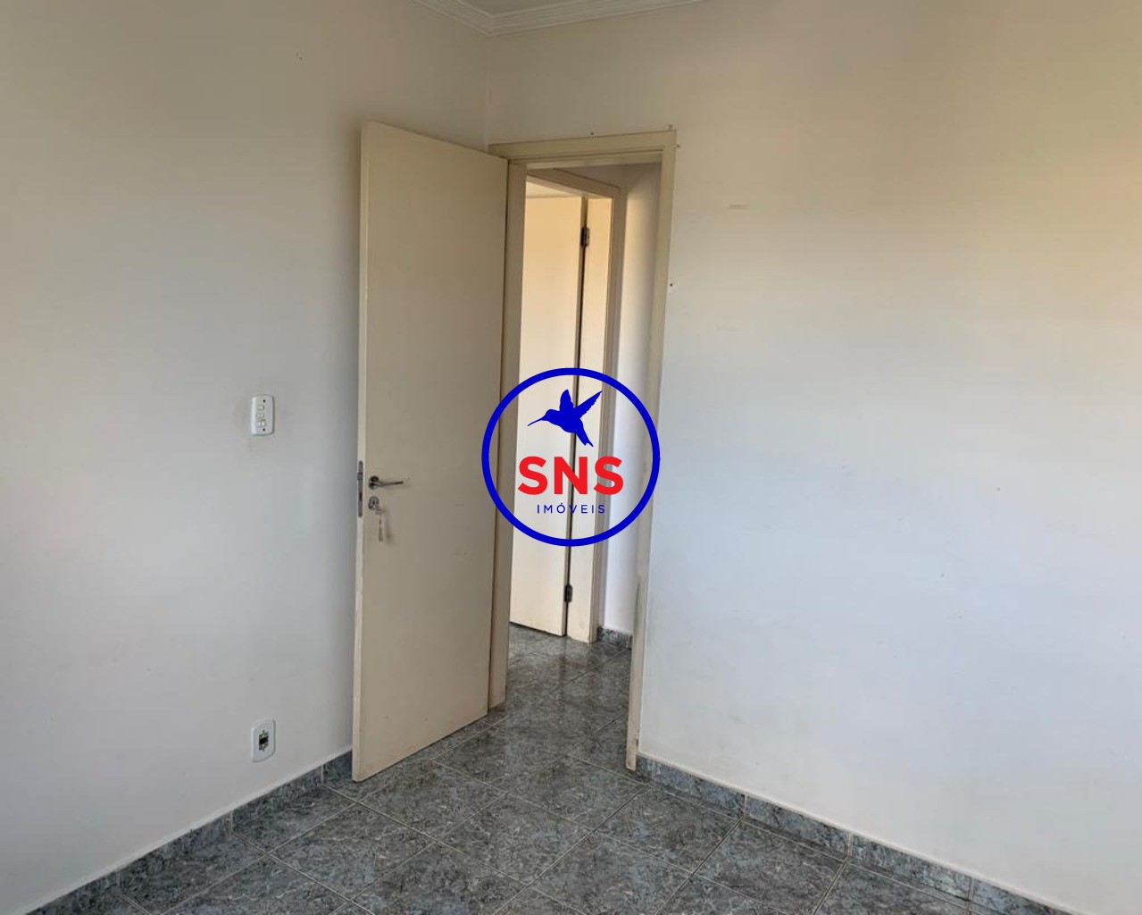 Apartamento à venda com 2 quartos, 55m² - Foto 18