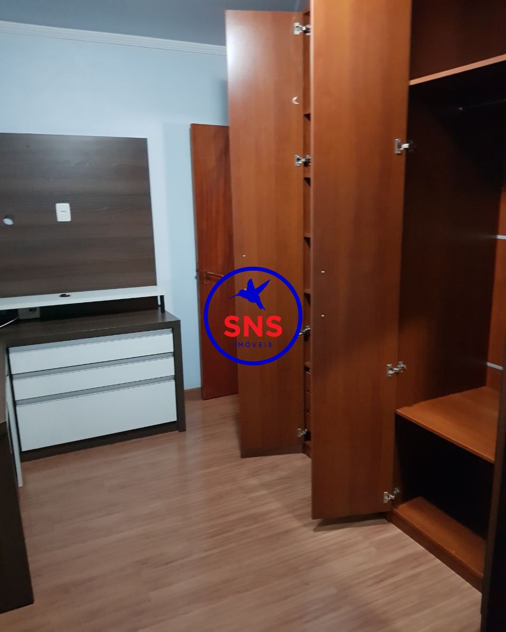 Apartamento à venda com 2 quartos, 70m² - Foto 9