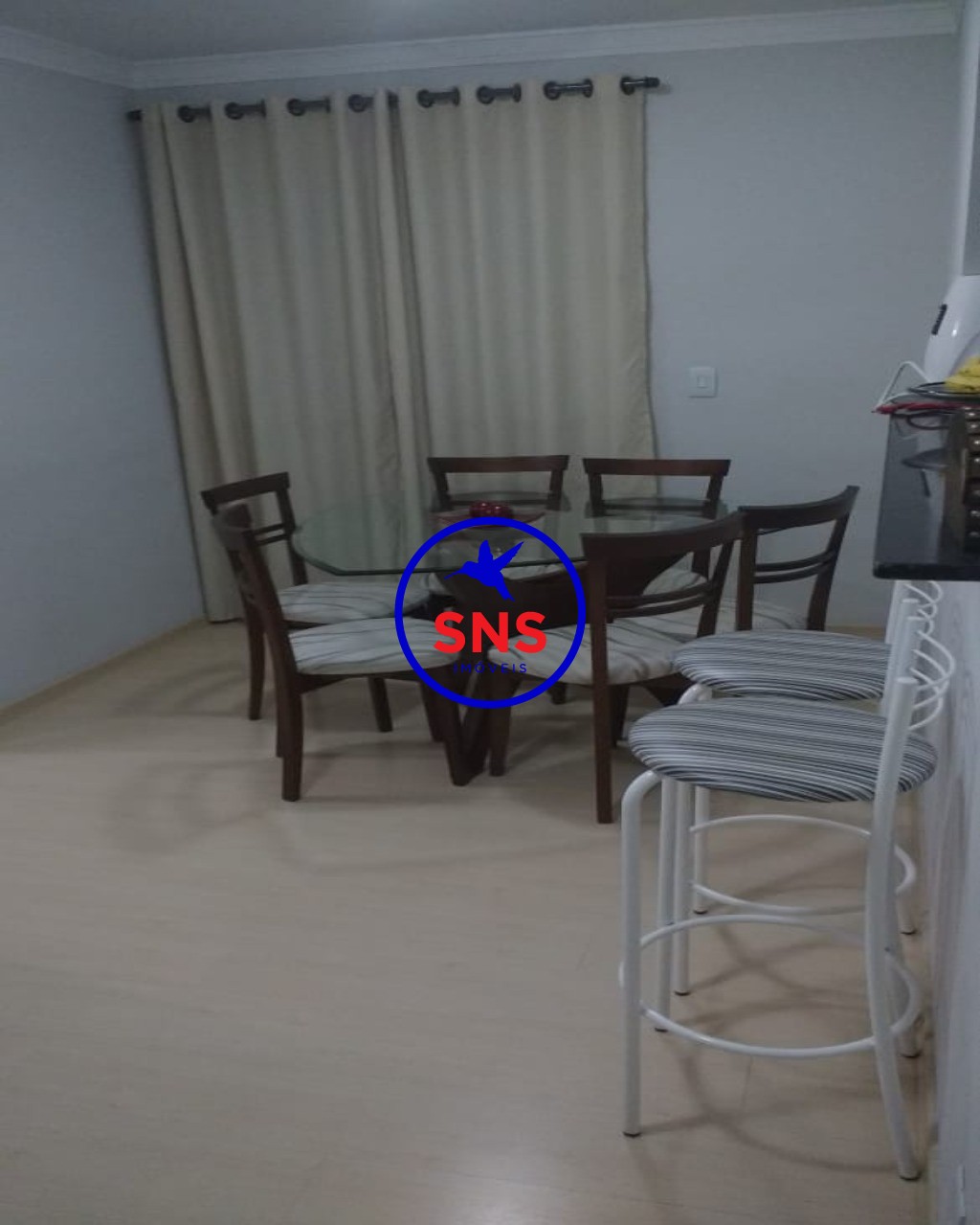 Apartamento à venda com 3 quartos, 60m² - Foto 4