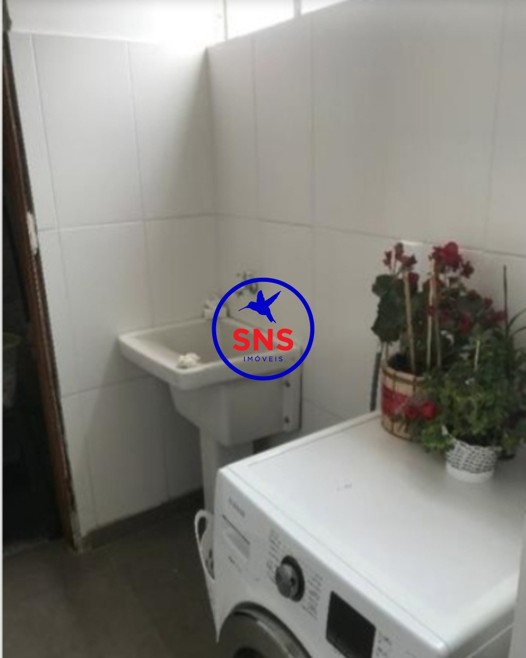 Apartamento à venda com 2 quartos, 75m² - Foto 18