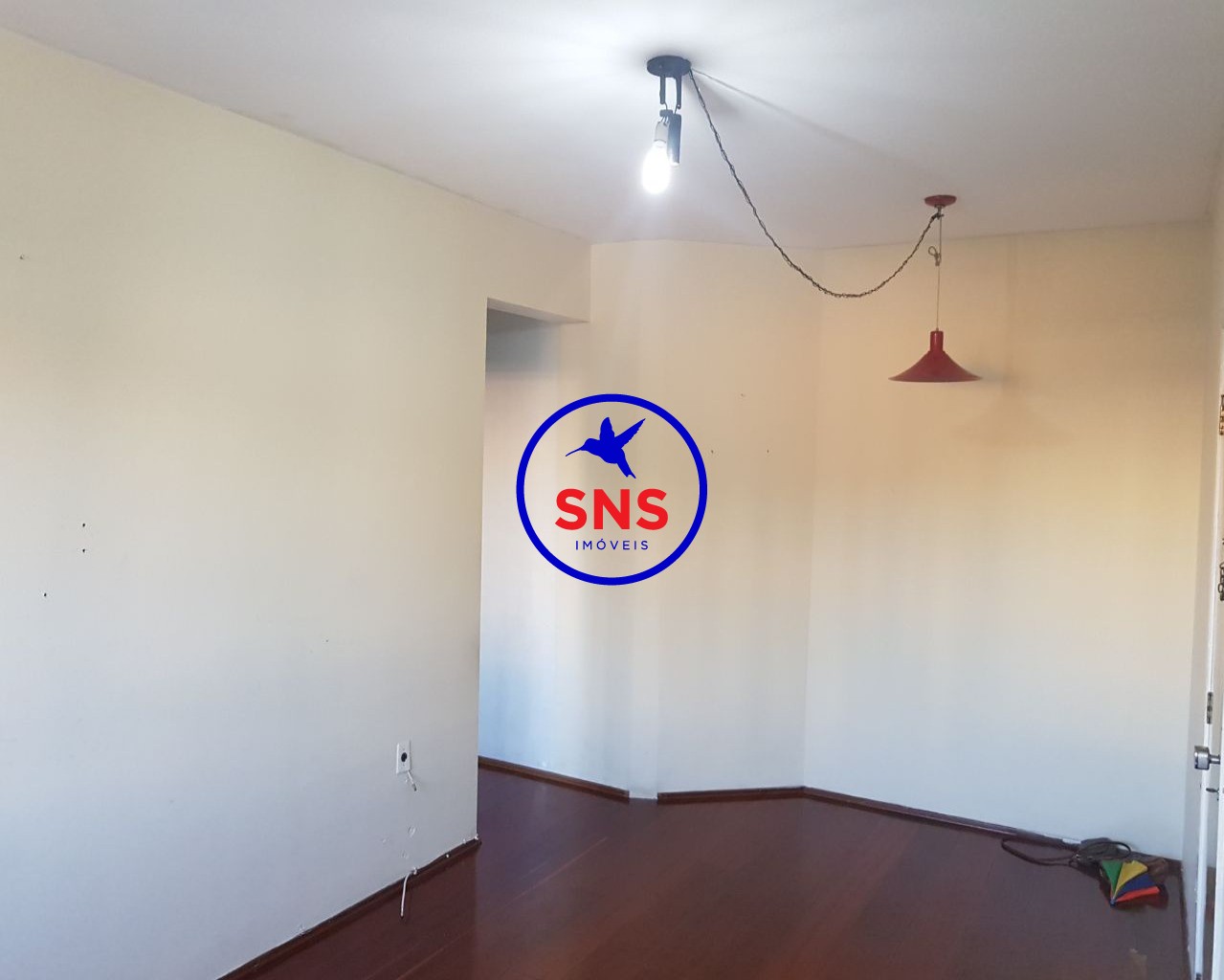 Apartamento à venda com 2 quartos, 66m² - Foto 2