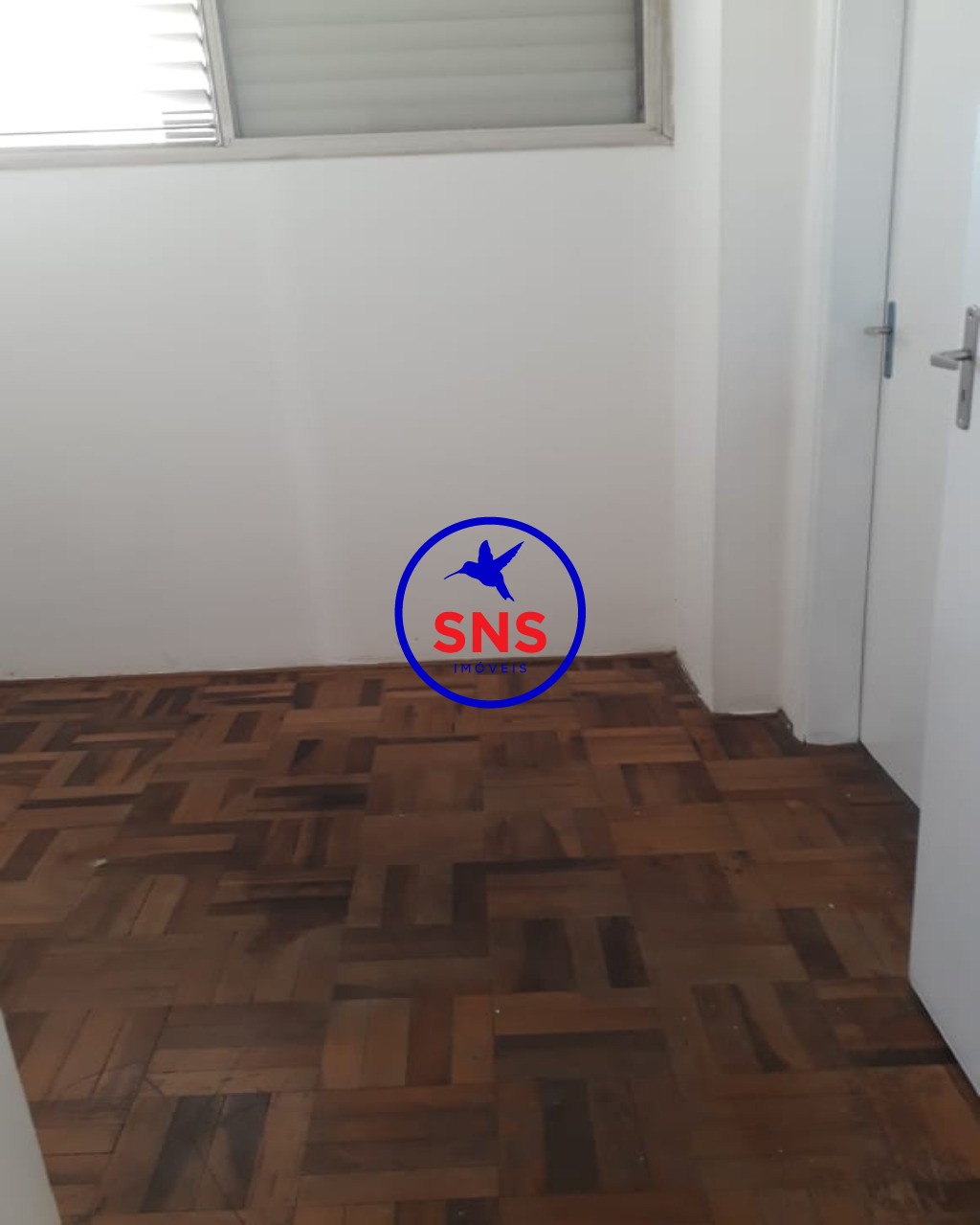 Apartamento à venda com 2 quartos, 82m² - Foto 2