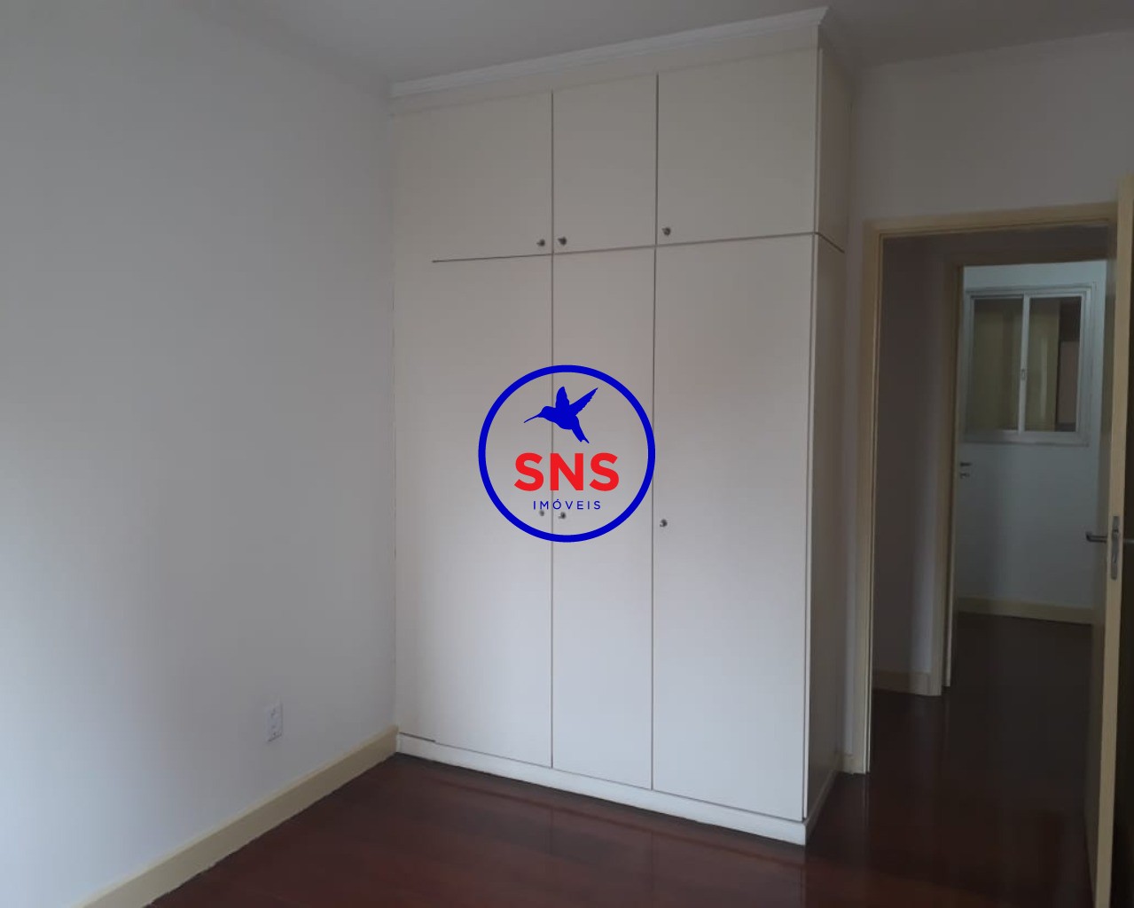 Apartamento à venda com 2 quartos, 75m² - Foto 8