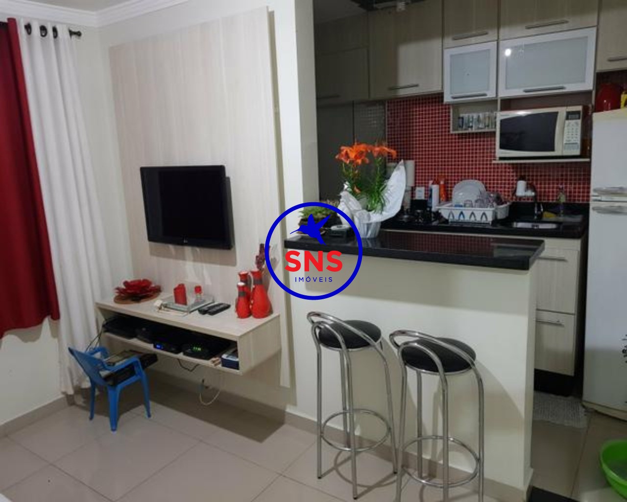 Apartamento à venda com 2 quartos, 50m² - Foto 2