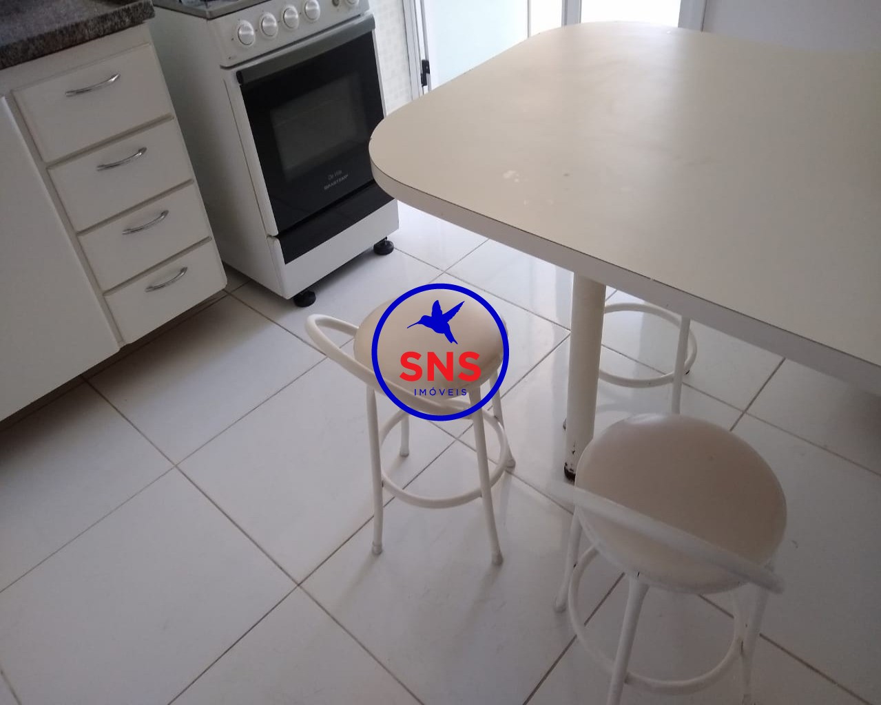 Apartamento à venda com 2 quartos, 62m² - Foto 6