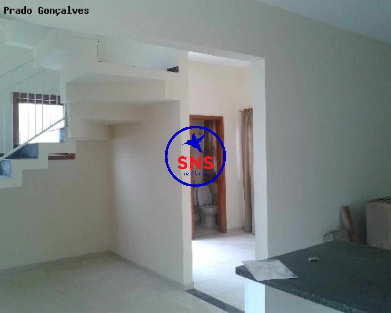 Casa à venda com 3 quartos, 225m² - Foto 3