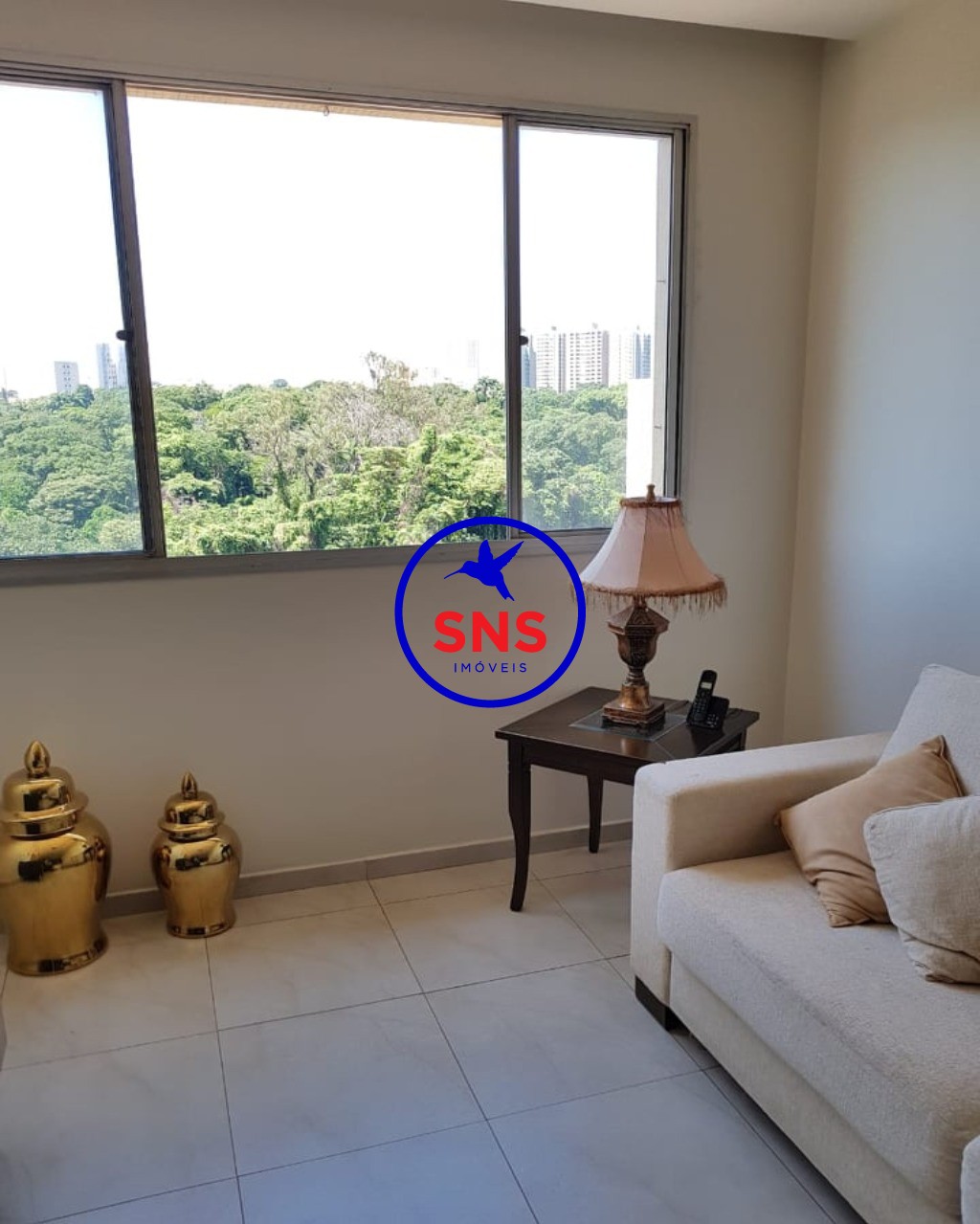 Apartamento à venda com 3 quartos, 96m² - Foto 2