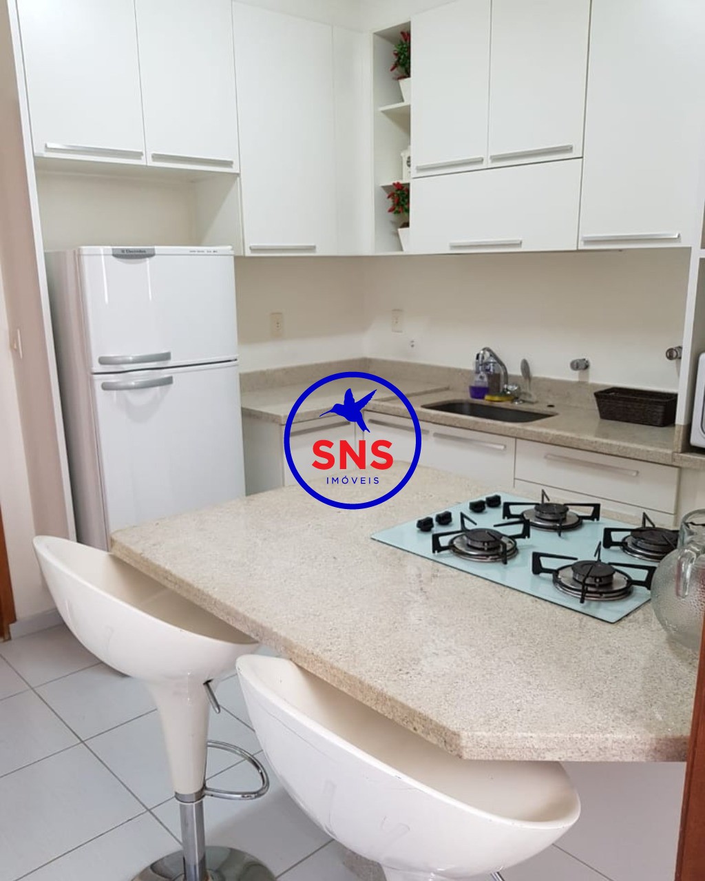 Apartamento à venda com 3 quartos, 96m² - Foto 6