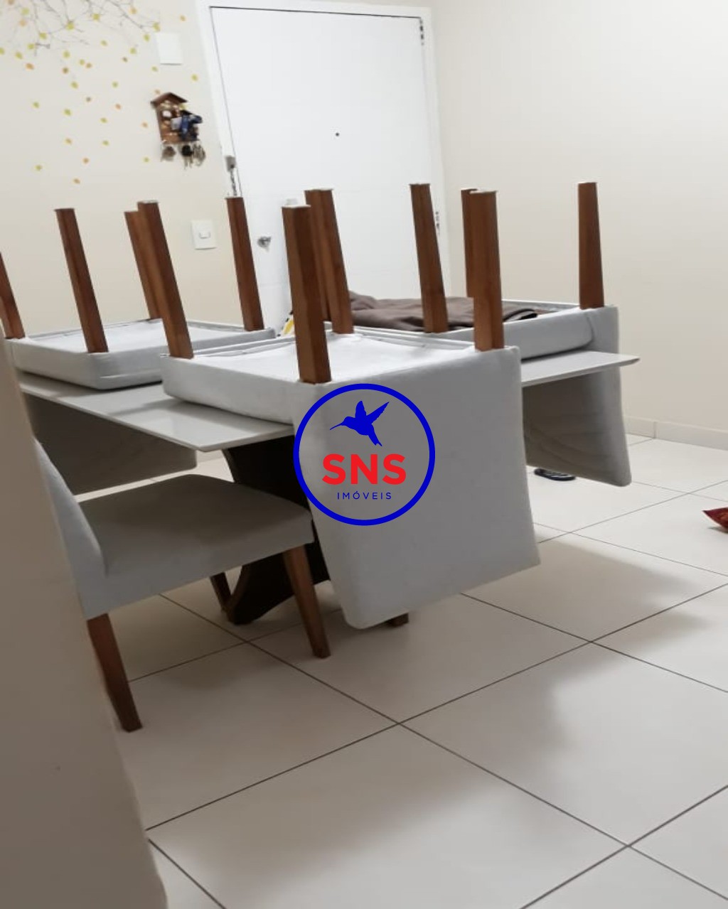 Apartamento à venda com 2 quartos, 65m² - Foto 3