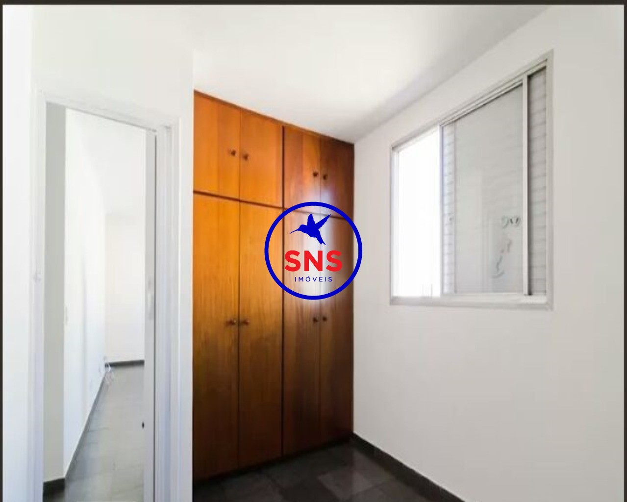 Apartamento à venda com 2 quartos, 67m² - Foto 3