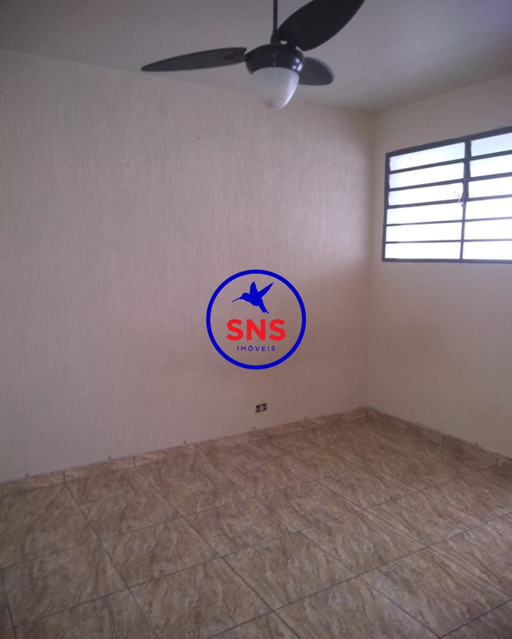 Apartamento à venda com 1 quarto, 45m² - Foto 1