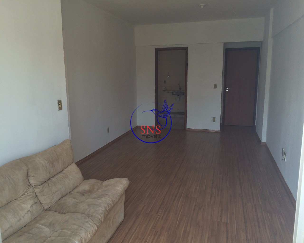 Apartamento à venda com 2 quartos, 74m² - Foto 1