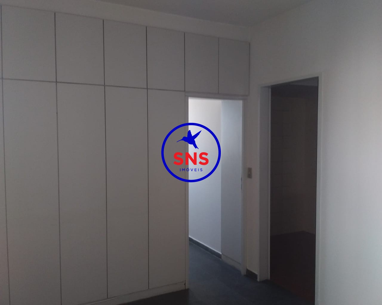 Apartamento à venda com 1 quarto, 40m² - Foto 3