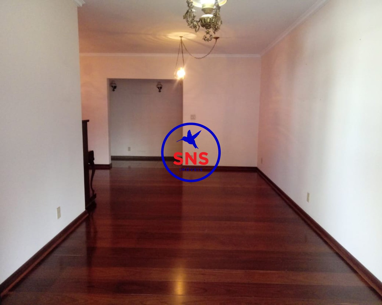 Apartamento à venda com 3 quartos, 150m² - Foto 1